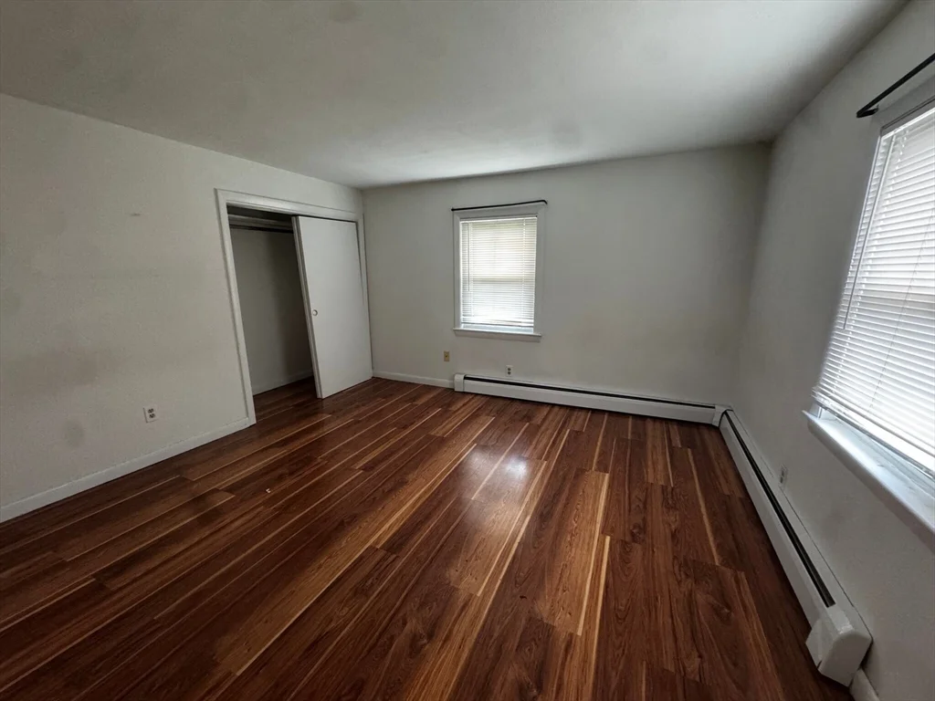 1 bed, 1 bath apartment for rent at 87R Madison St Unit 2R, Malden — photo 4 of 7