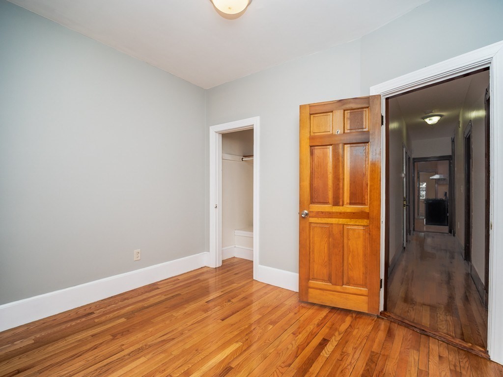 4 bed, 2 bath apartment for rent at 88 Auckland St Unit 2, Dorchester — photo 22 of 36