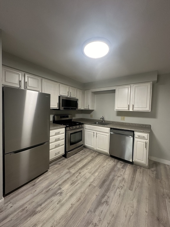 2 bed, 1 bath apartment for rent at 88 Beacon St Unit 12, Lawrence — photo 5 of 15