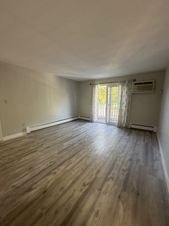 2 bed, 1 bath apartment for rent at 88 Beacon St Unit 12, Lawrence — photo 3 of 15