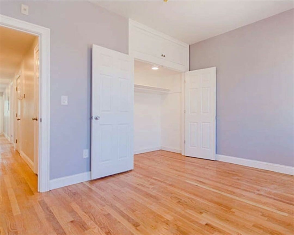 4 bed, 2 bath apartment for rent at 88 Browne St Unit 3, North Brookline — photo 11 of 17