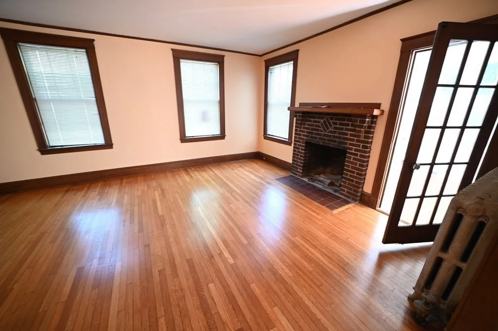 3 bed, 1 bath apartment for rent at 88 Central St Unit 1, Auburndale — photo 5 of 18