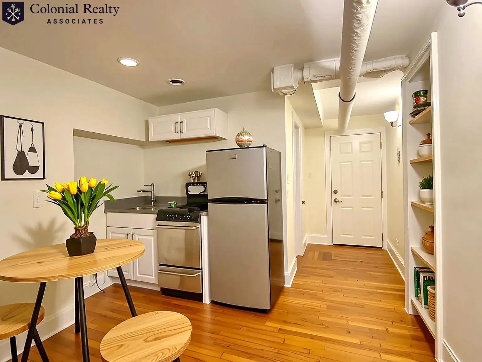 Studio bed, 1 bath apartment for rent at 88 Charles St Unit 4, Beacon Hill — photo 4 of 21