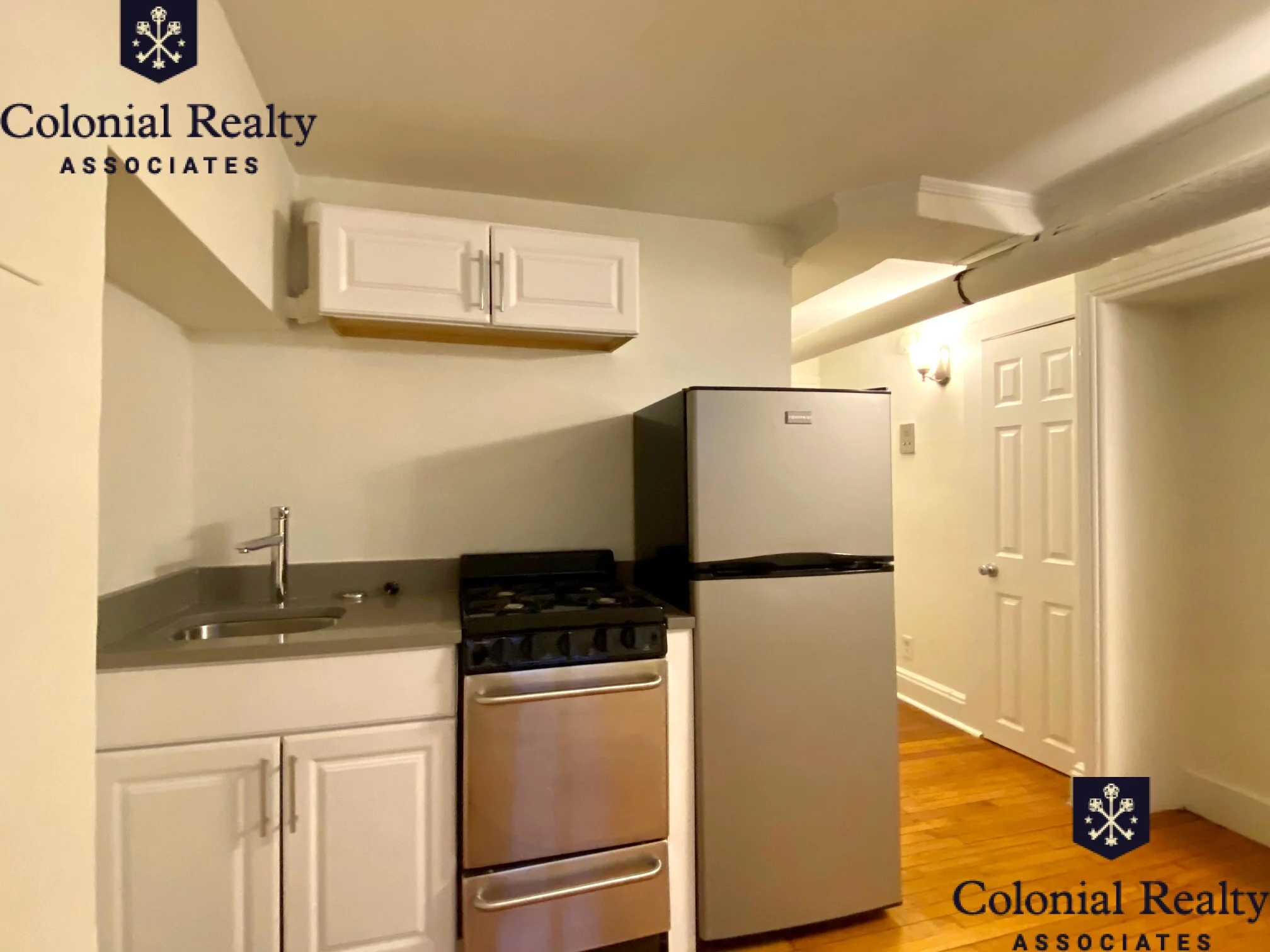 Studio bed, 1 bath apartment for rent at 88 Charles St Unit 4, Beacon Hill — photo 7 of 21
