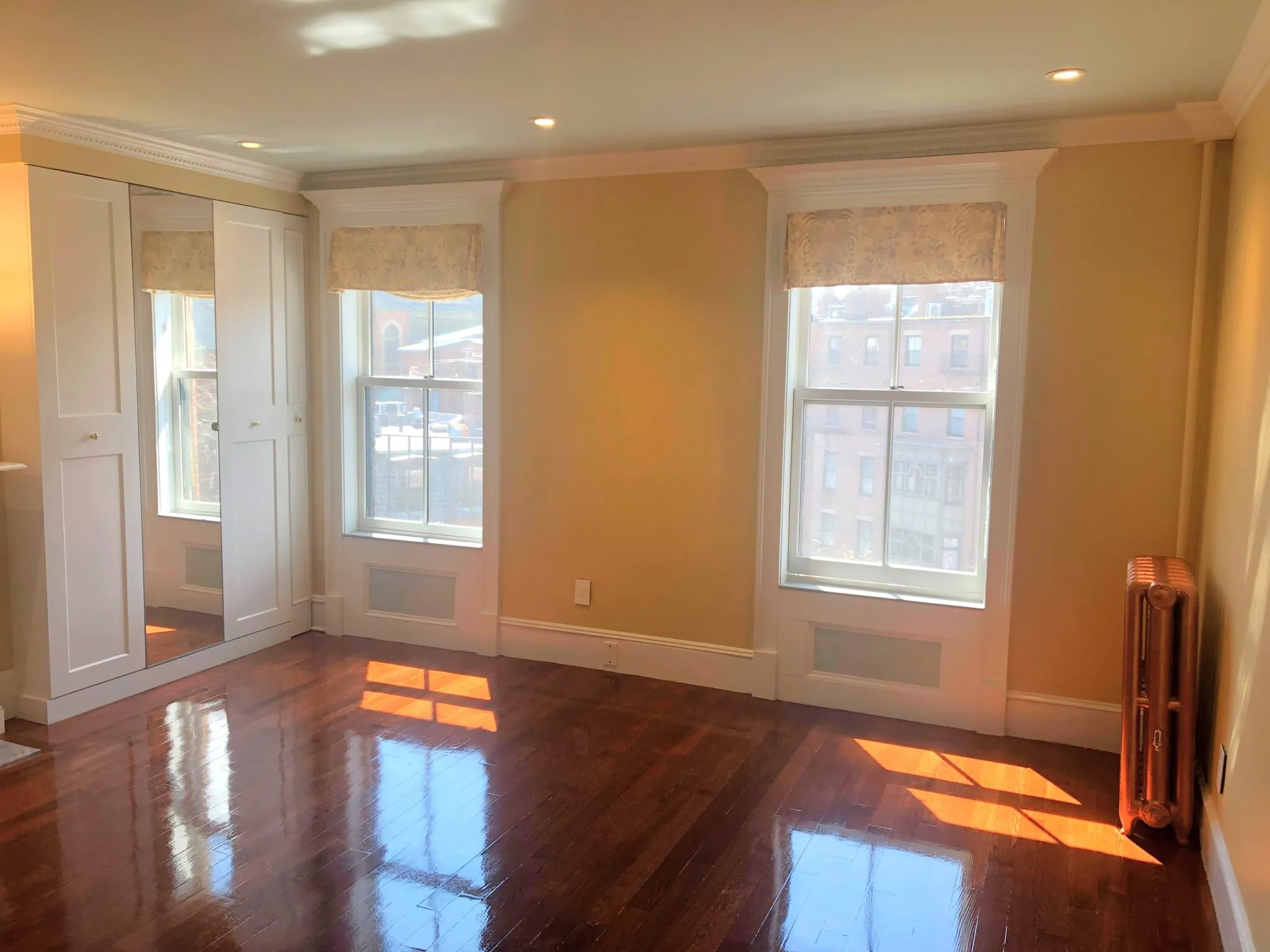 1 bed, 1 bath apartment for rent at 88 Charles St Unit 6, Beacon Hill — photo 4 of 14
