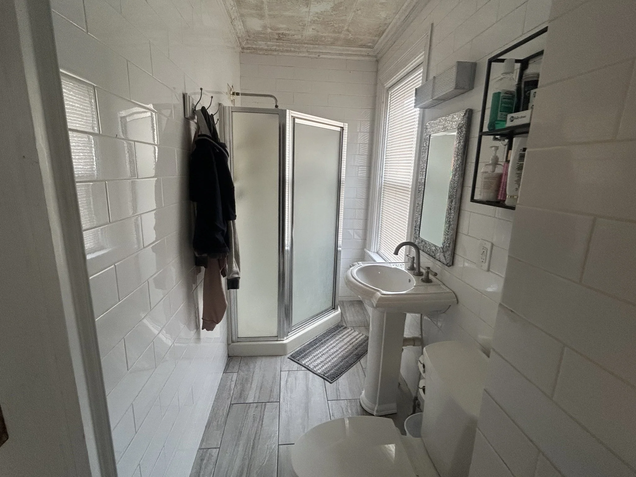 3 bed, 1 bath apartment for rent at 88 Clark Unit 2, Clinton — photo 14 of 17