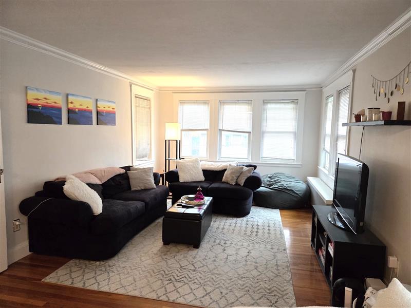 3 bed, 2 bath apartment for rent at 88 Colborne Rd Unit 1, Brighton