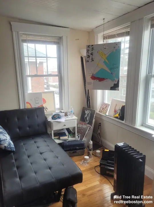 3.5 bed, 1 bath apartment for rent at 88 Colborne Rd Unit 2, Brighton — photo 12 of 14