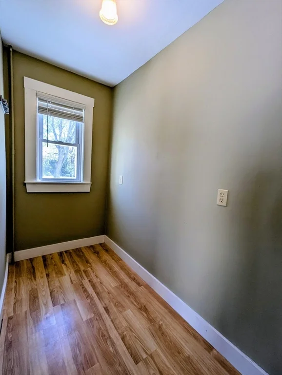 2 bed, 1 bath apartment for rent at 88 Crescent Unit 1, Franklin — photo 4 of 16