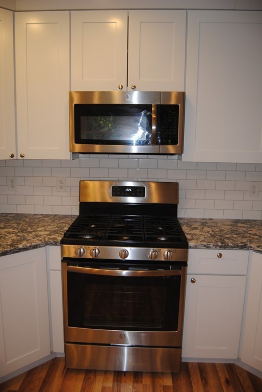 2 bed, 1 bath apartment for rent at 88 Dalton St Unit 1, Belmont — photo 8 of 16