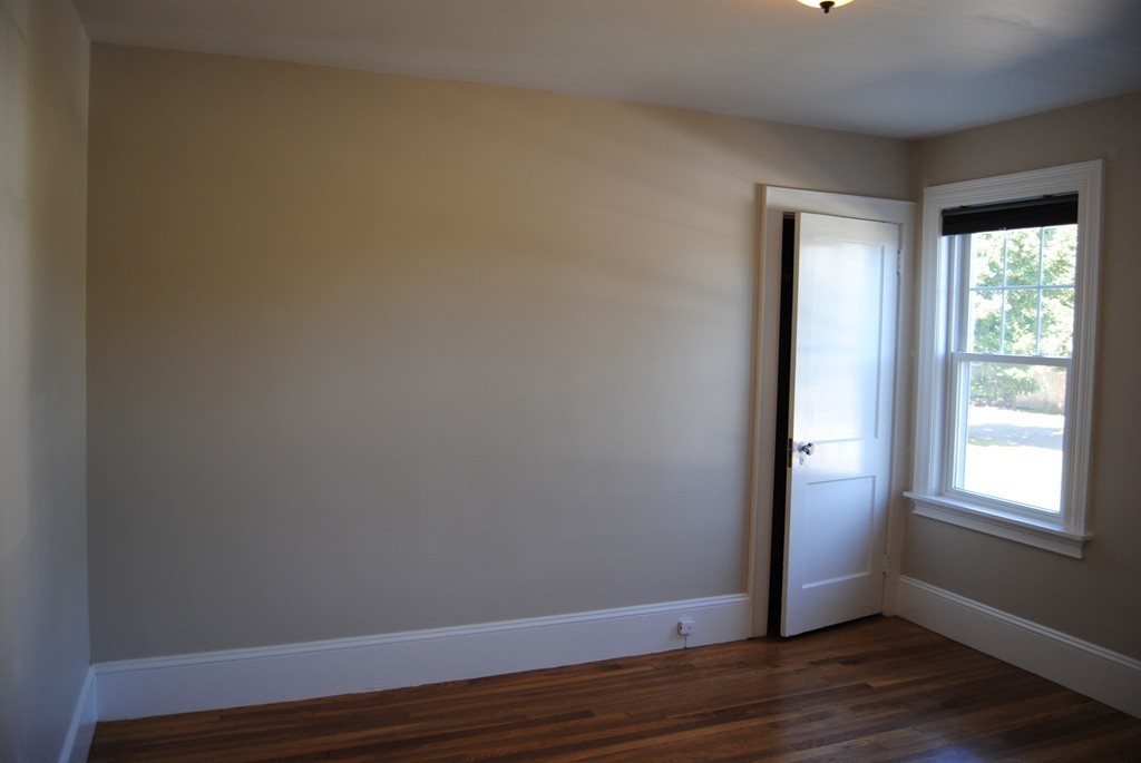 2 bed, 1 bath apartment for rent at 88 Dalton St Unit 1, Belmont — photo 10 of 16