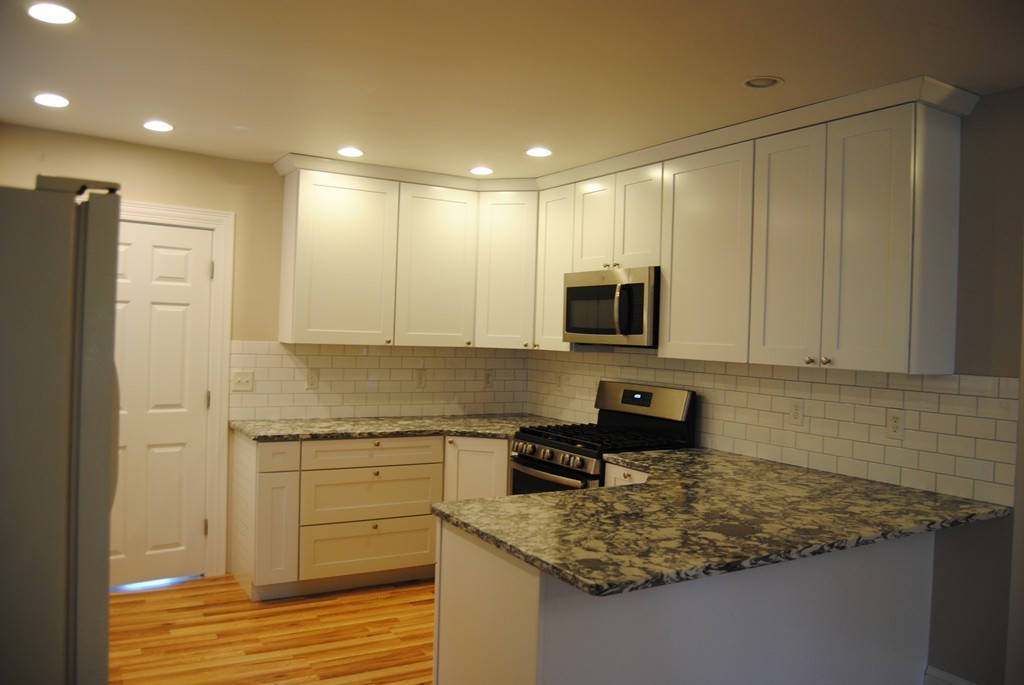 2 bed, 1 bath apartment for rent at 88 Dalton St Unit 1, Belmont — photo 7 of 16