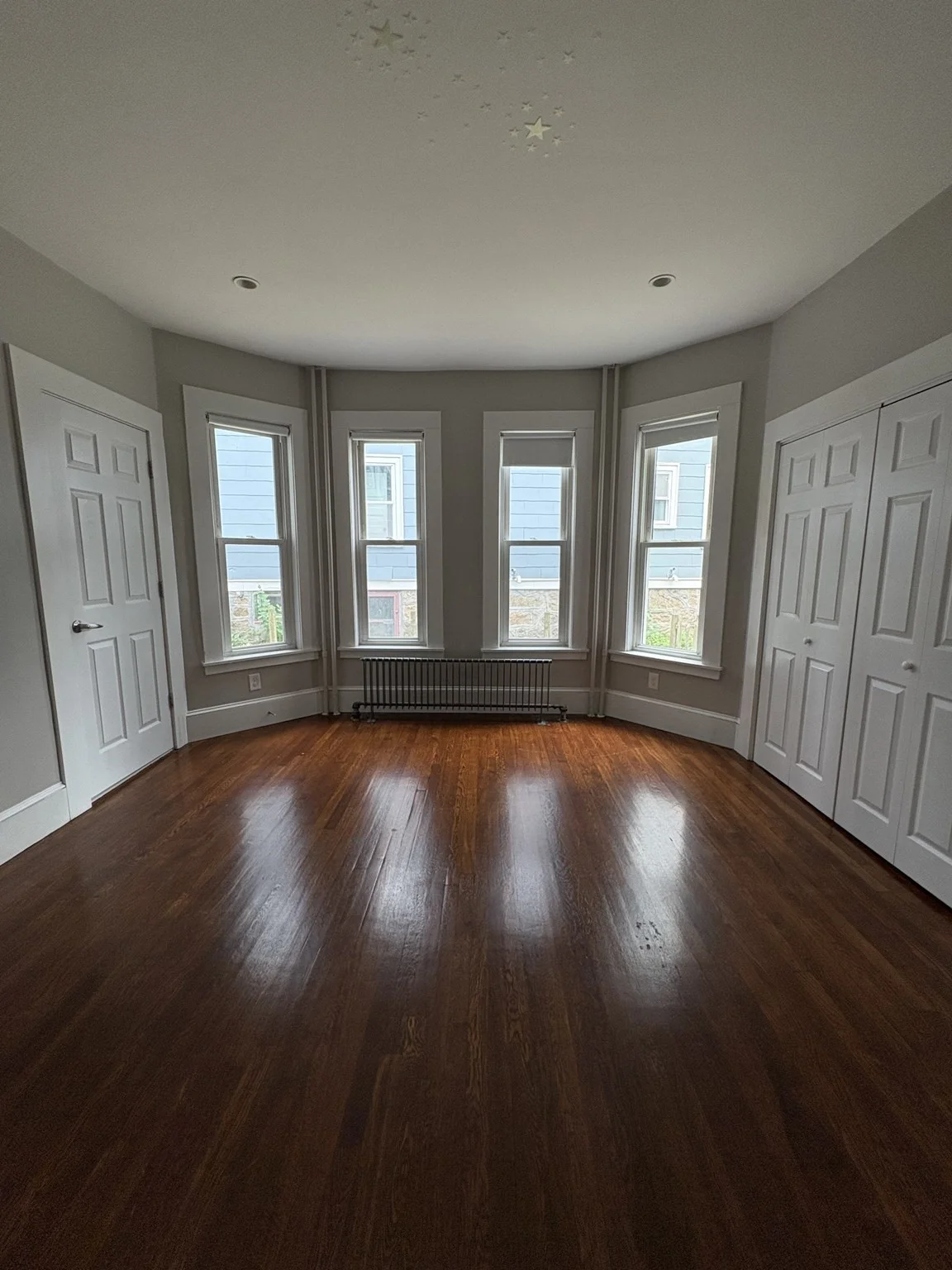 3 bed, 2 bath apartment for rent at 88 Day St Unit 1, Jamaica Plain — photo 6 of 32