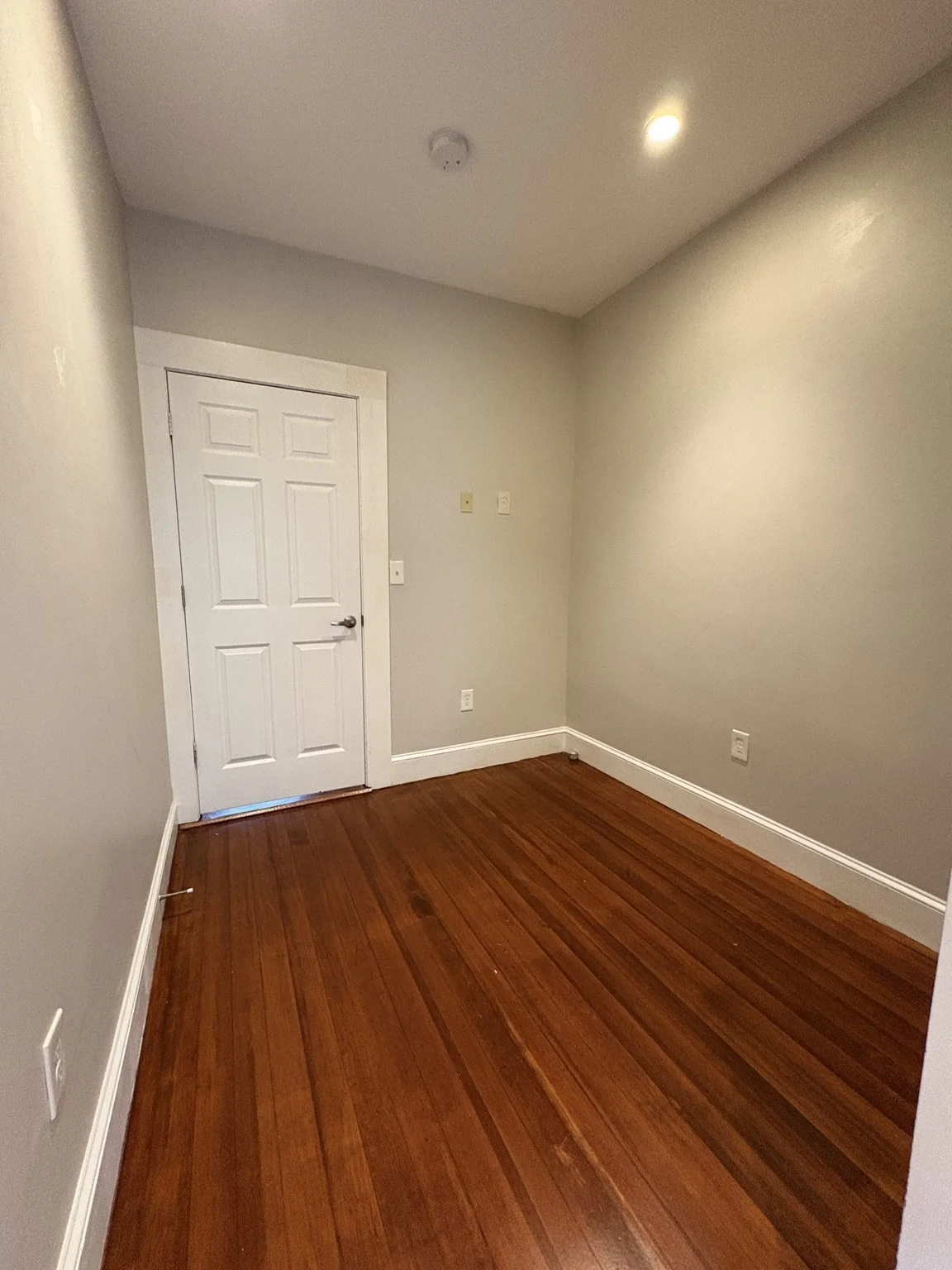 3 bed, 2 bath apartment for rent at 88 Day St Unit 1, Jamaica Plain — photo 18 of 32