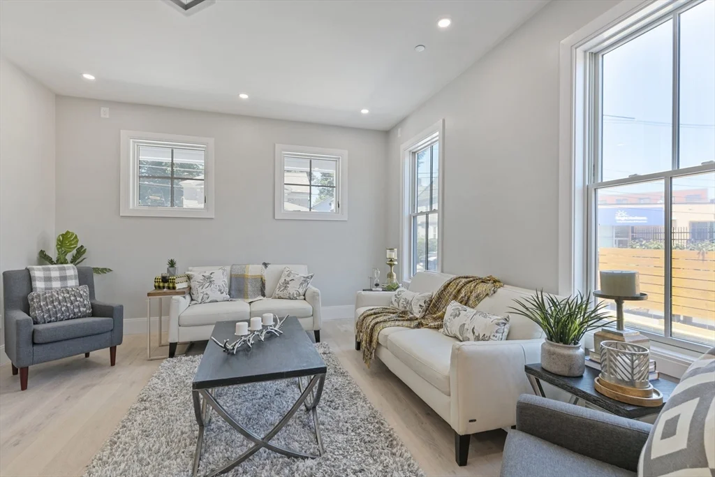 3 bed, 2 bath apartment for rent at 88 Dover St Unit 1, Davis Square — photo 8 of 31