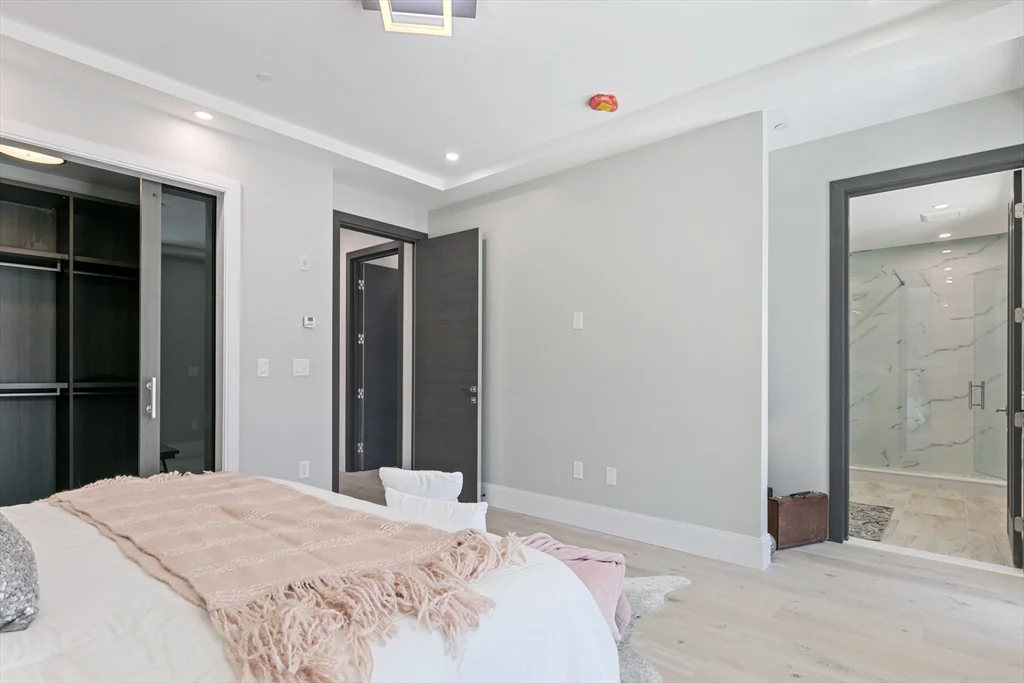3 bed, 2 bath apartment for rent at 88 Dover St Unit 1, Davis Square — photo 14 of 31
