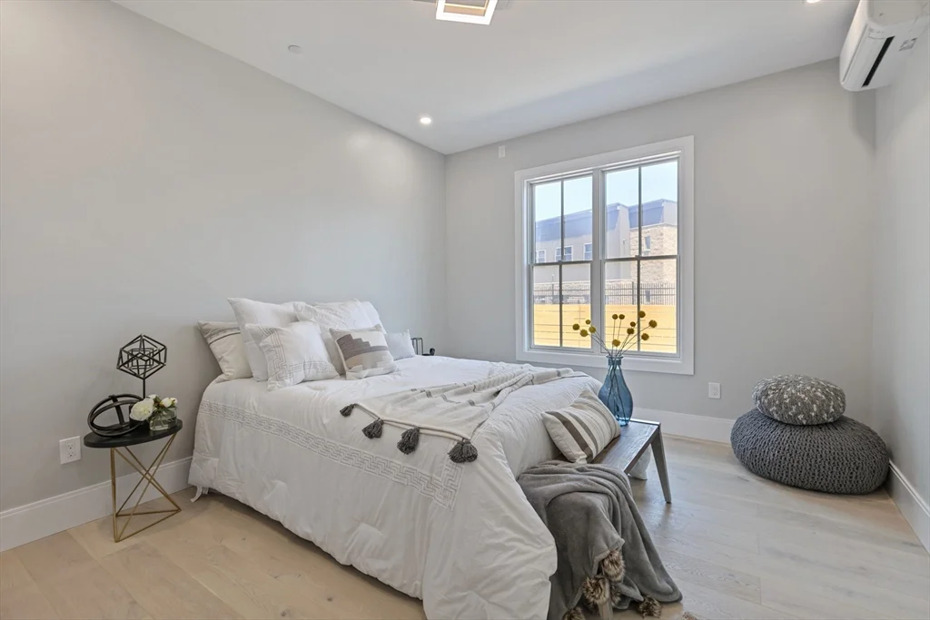3 bed, 2 bath apartment for rent at 88 Dover St Unit 1, Davis Square — photo 23 of 31