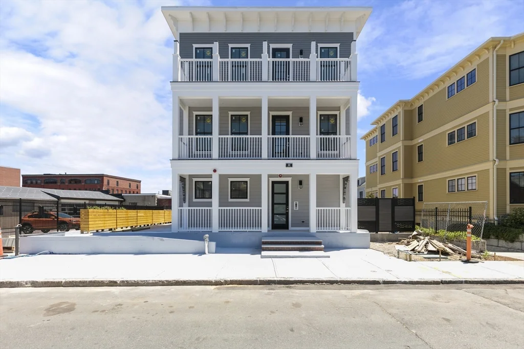 3 bed, 2 bath apartment for rent at 88 Dover St Unit 1, Davis Square — photo 31 of 31