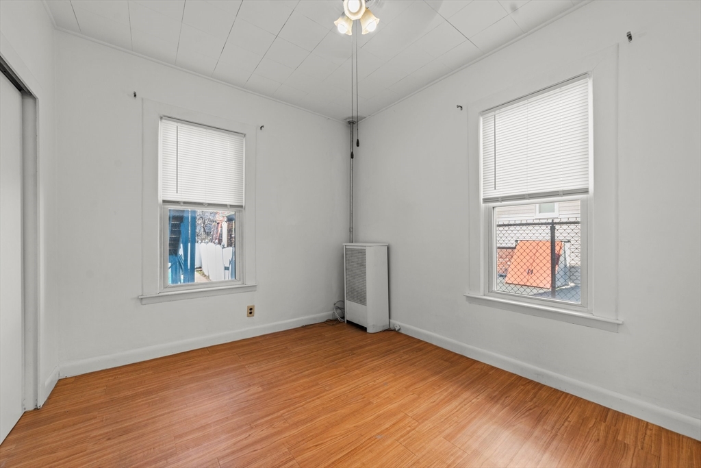 1 bed, 1 bath apartment for rent at 88 Florence St Unit 1, Everett — photo 4 of 9