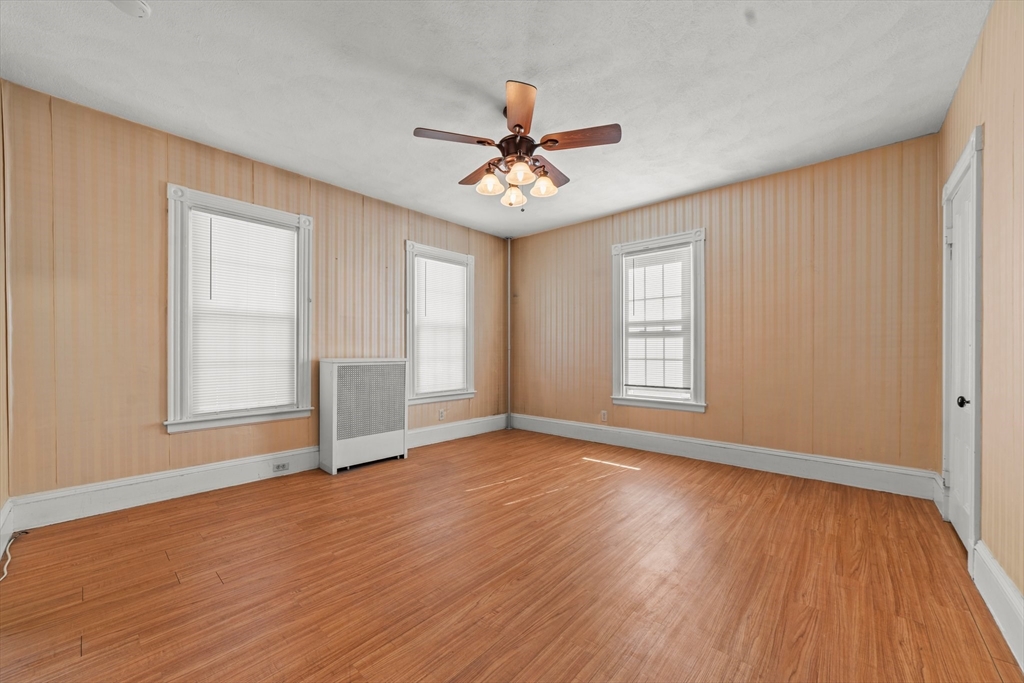 1 bed, 1 bath apartment for rent at 88 Florence St Unit 1, Everett — photo 6 of 9