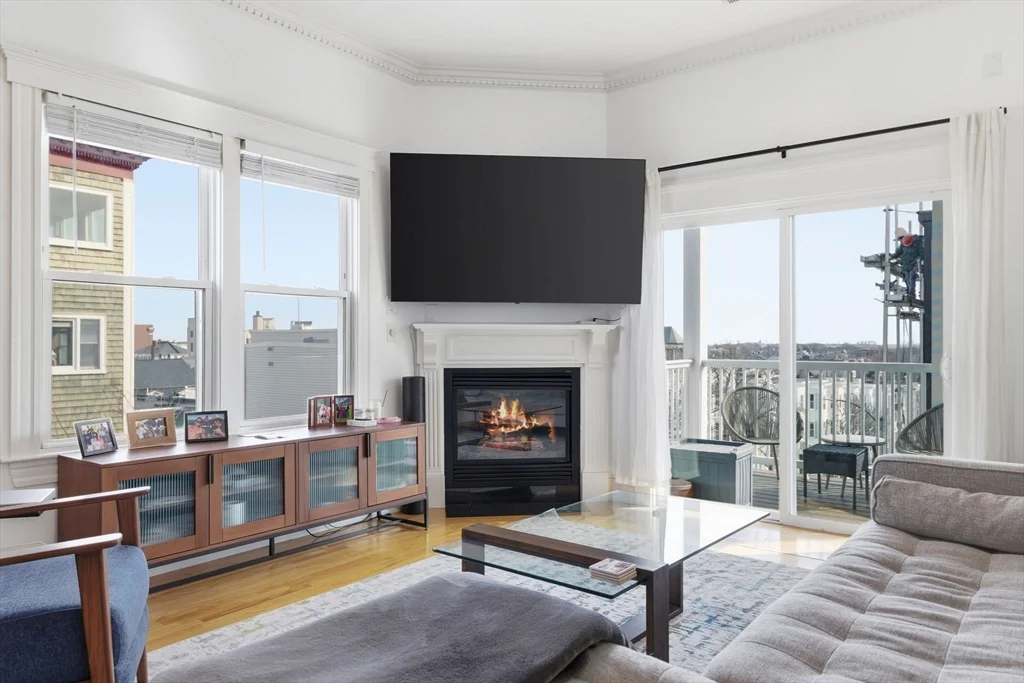 2 bed, 2 bath apartment for rent at 88 G St Unit B, South Boston — photo 5 of 31