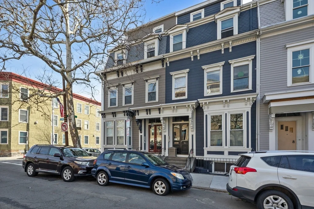 2 bed, 2 bath apartment for rent at 88 G St Unit B, South Boston — photo 2 of 31