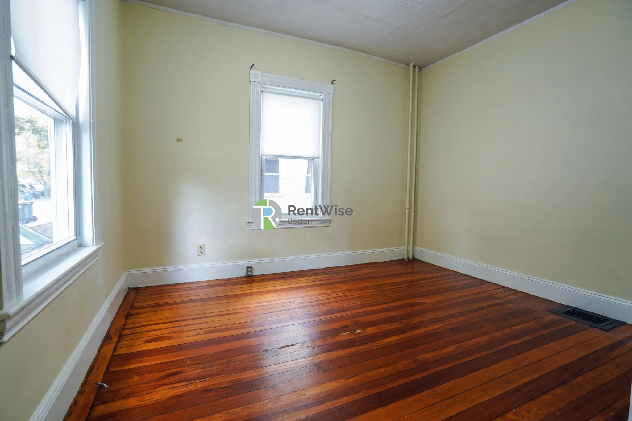 4 bed, 2 bath apartment for rent at 88 Gardena St Unit 88 Gardena St, Brighton — photo 11 of 23