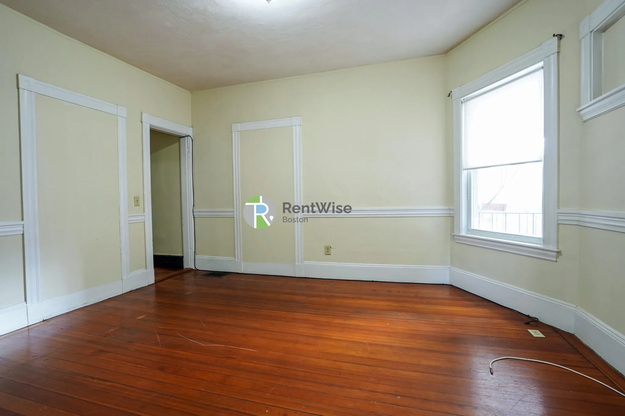 4 bed, 2 bath apartment for rent at 88 Gardena St Unit 88 Gardena St, Brighton — photo 3 of 23