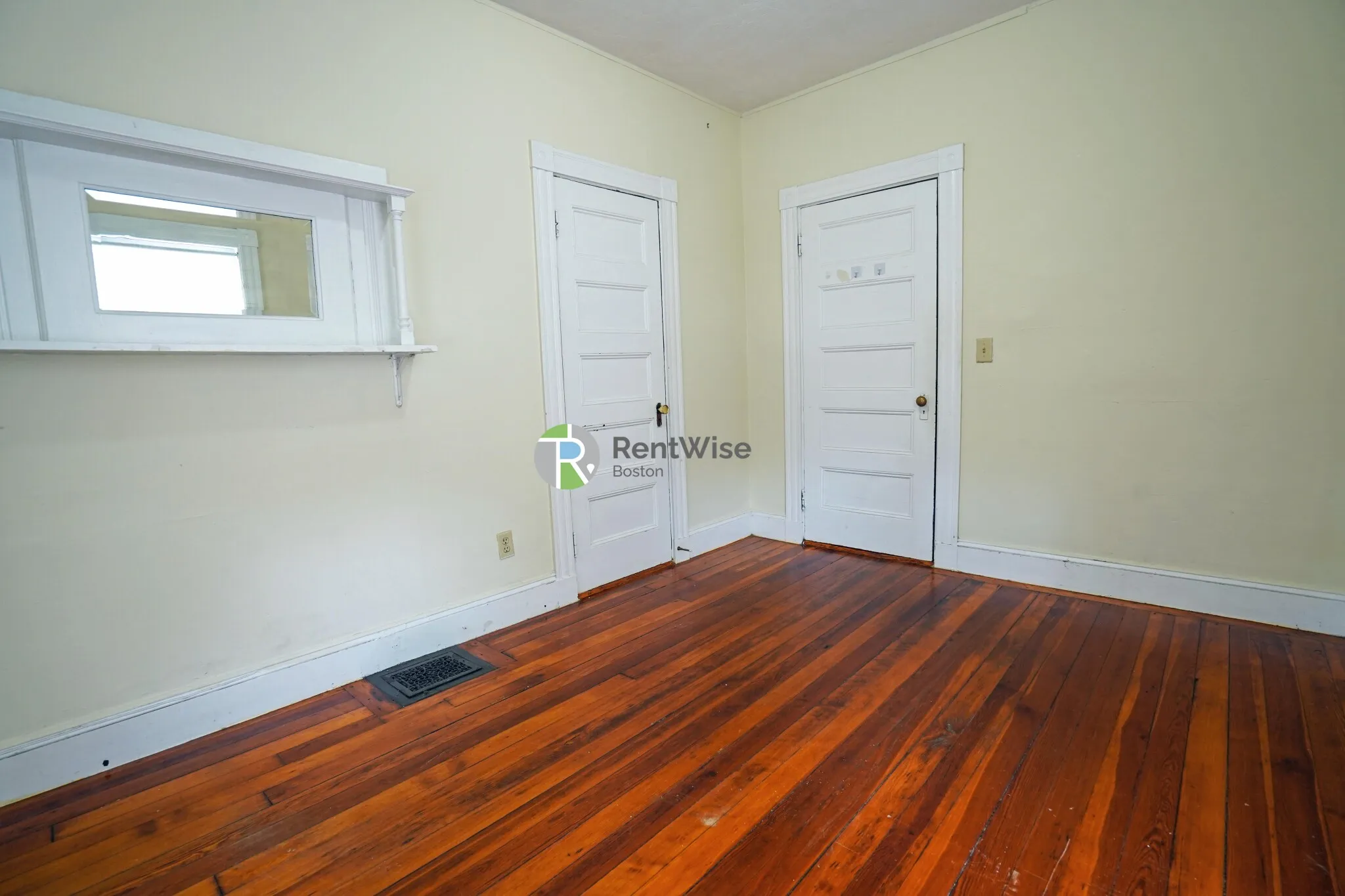 4 bed, 2 bath apartment for rent at 88 Gardena St Unit 88 Gardena St, Brighton — photo 9 of 23