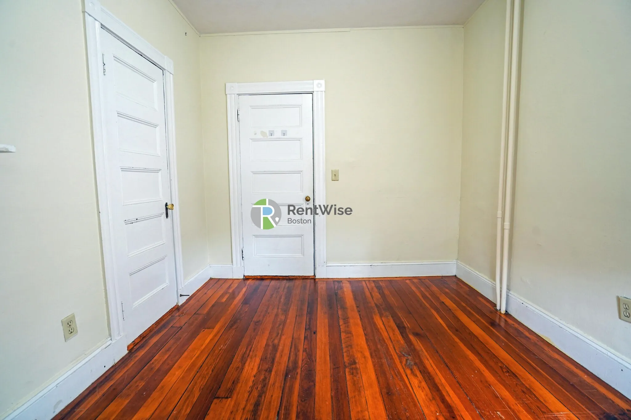 4 bed, 2 bath apartment for rent at 88 Gardena St Unit 88 Gardena St, Brighton — photo 7 of 23