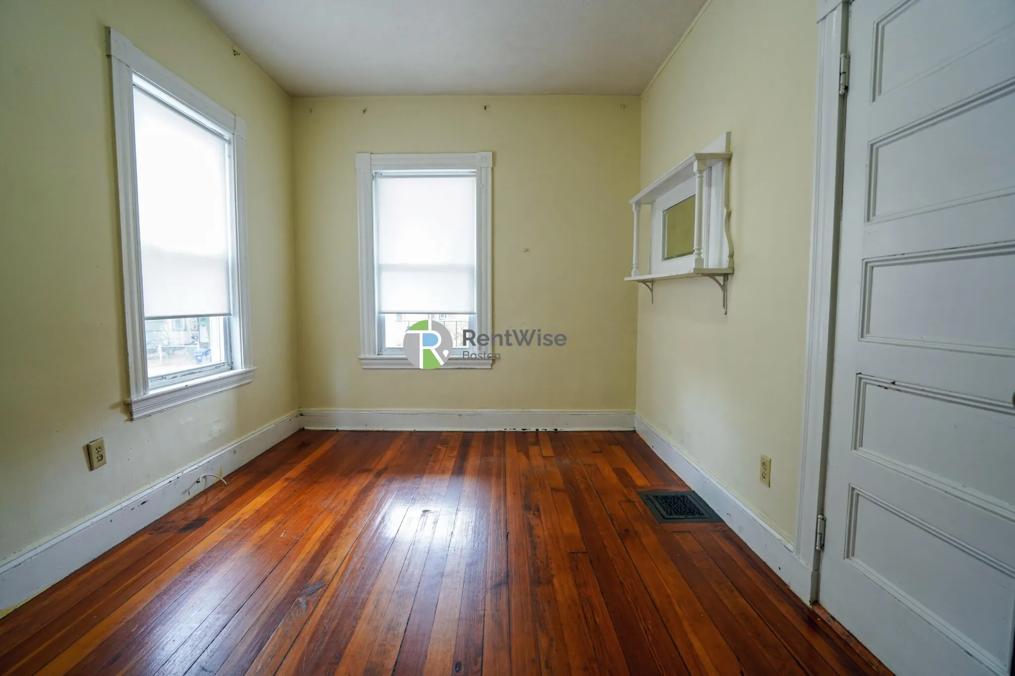 4 bed, 2 bath apartment for rent at 88 Gardena St Unit 88 Gardena St, Brighton — photo 8 of 23