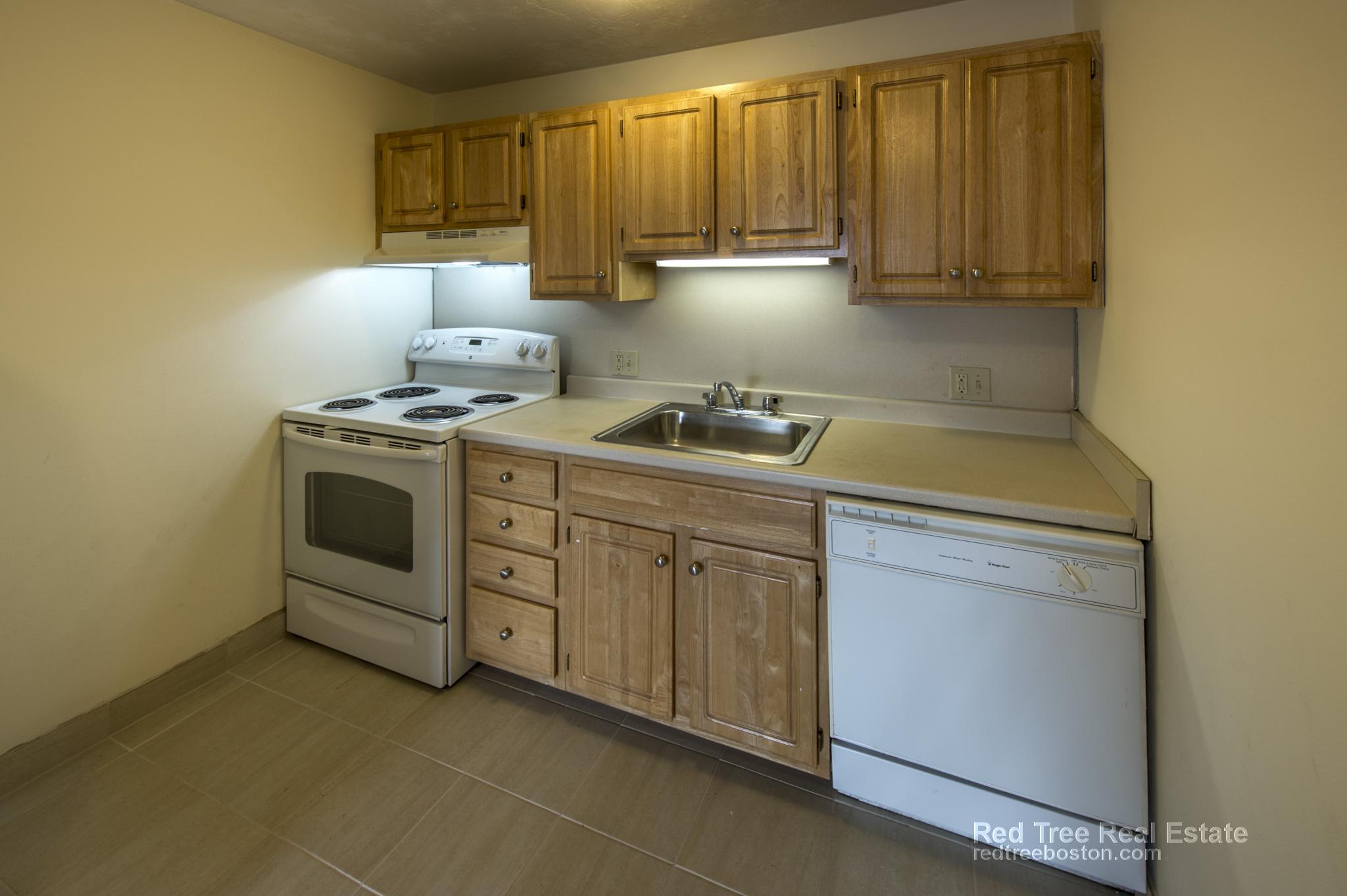 2 bed, 1 bath apartment for rent at 88 Gardner St Unit 2B, Allston — photo 2 of 12