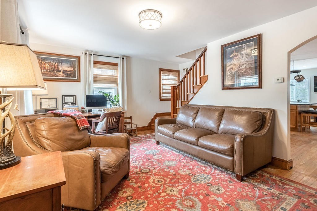3 bed, 2 bath apartment for rent at 88 Garland St, Chelsea — photo 4 of 29