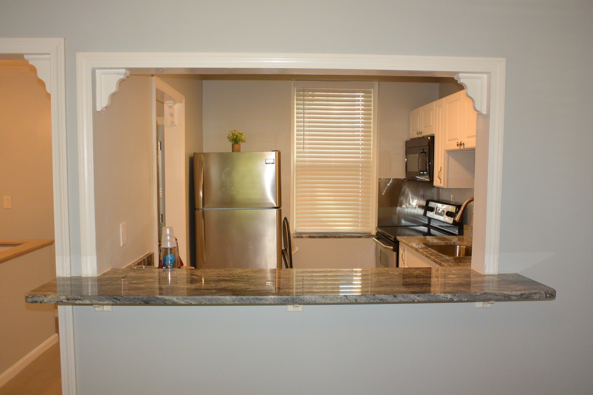 3 bed, 2 bath apartment for rent at 88 Gordon St Unit 203, Brighton — photo 2 of 16
