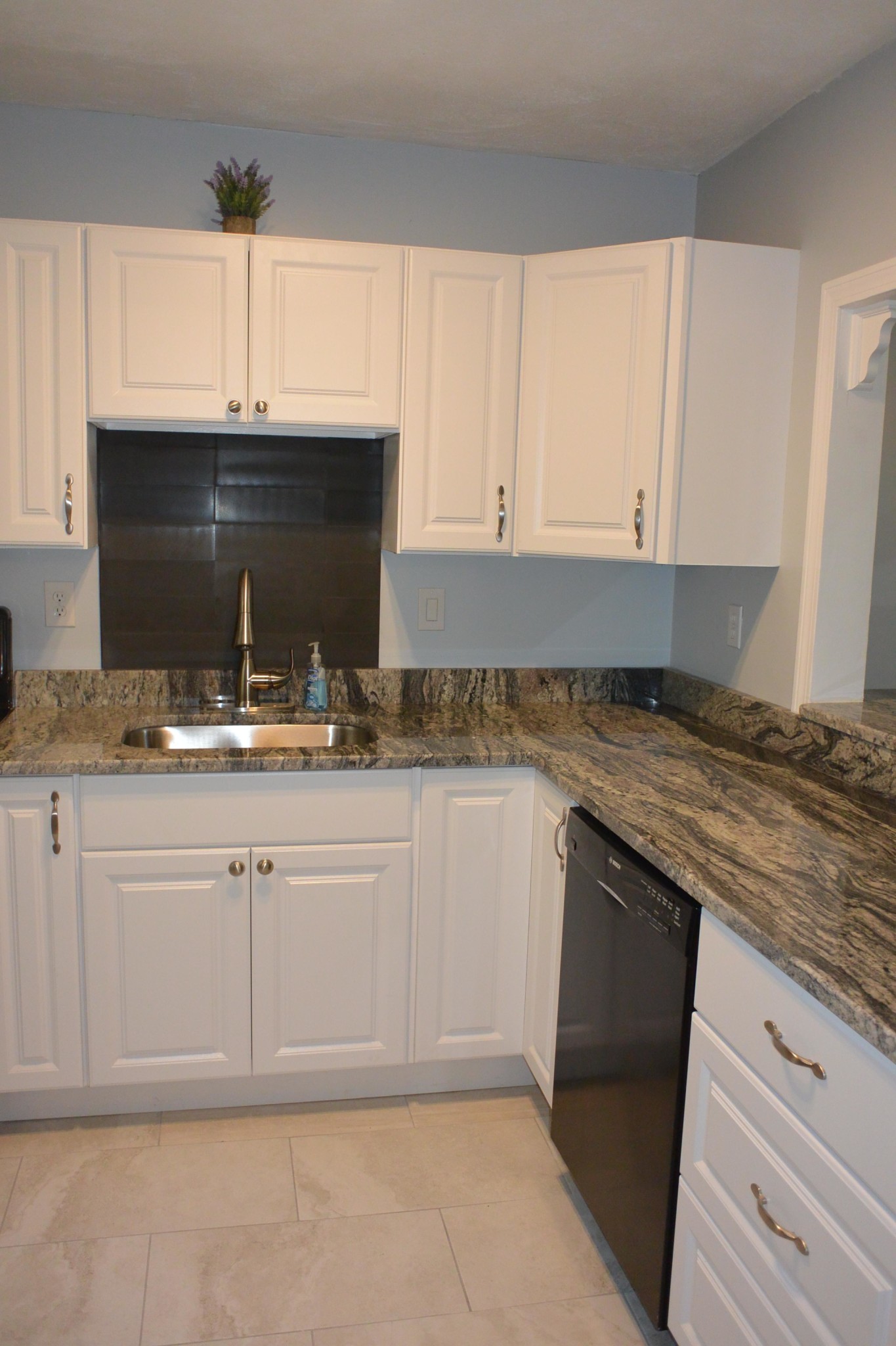 3 bed, 2 bath apartment for rent at 88 Gordon St Unit 203, Brighton — photo 14 of 16
