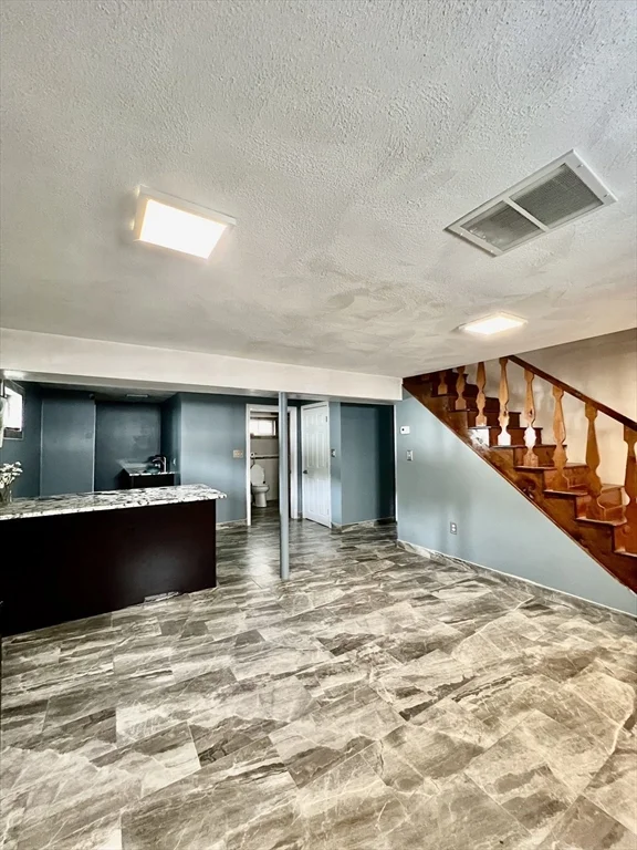 4 bed, 2 bath apartment for rent at 88 Grover St, Everett — photo 12 of 21