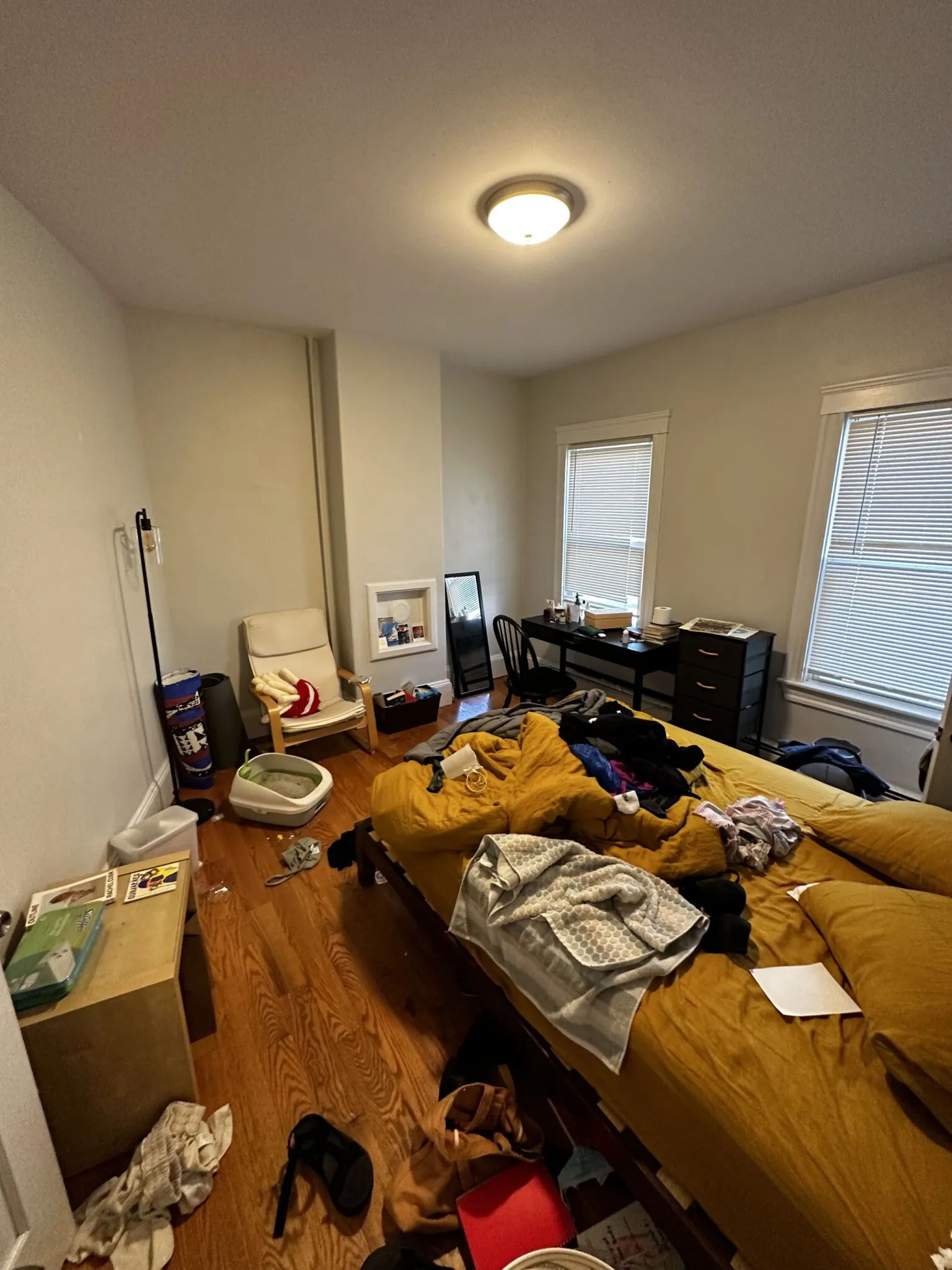3 bed, 1 bath apartment for rent at 88 Hampshire St Unit 1, The Port — photo 13 of 31