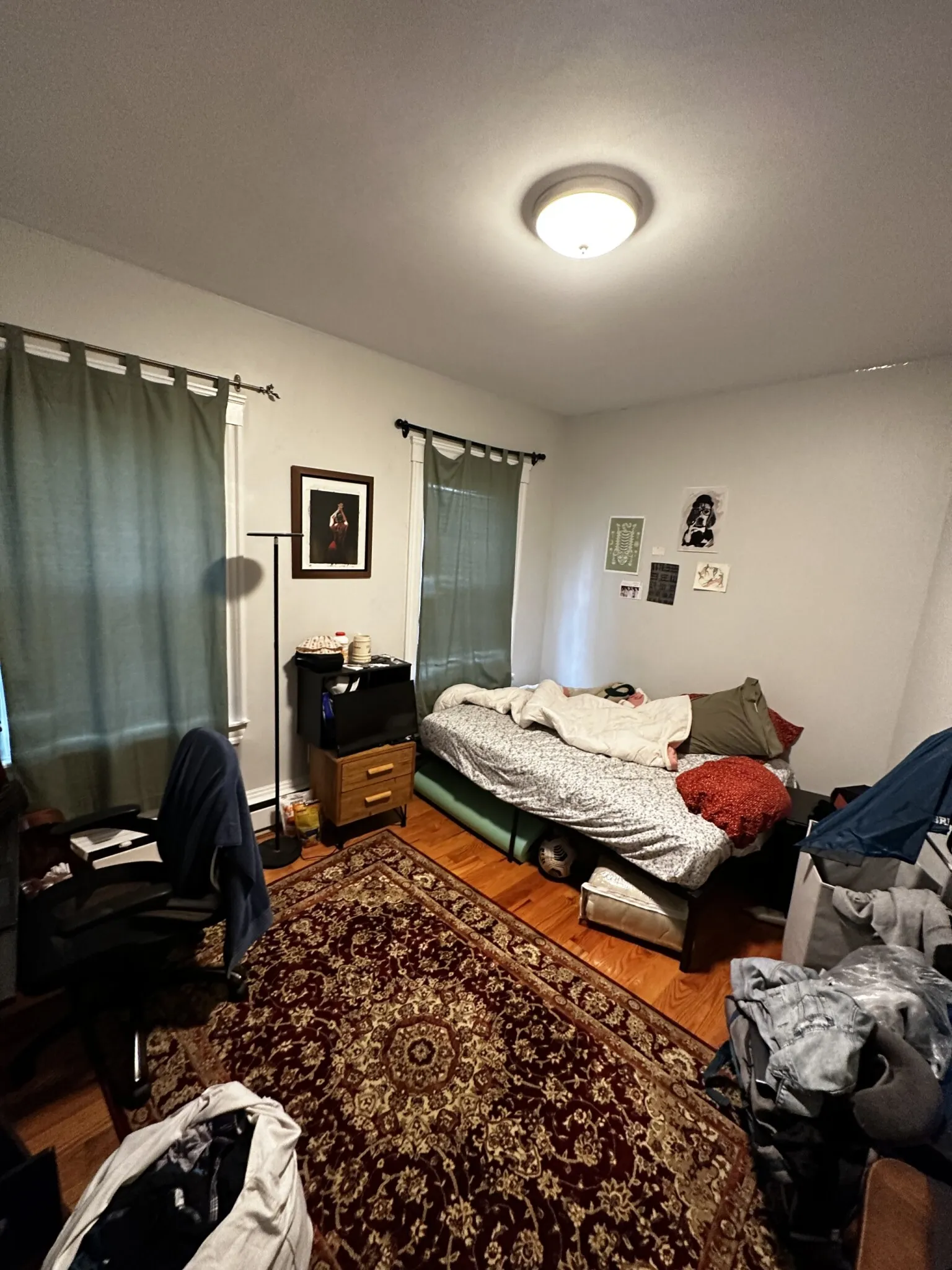 3 bed, 1 bath apartment for rent at 88 Hampshire St Unit 1, The Port — photo 7 of 31