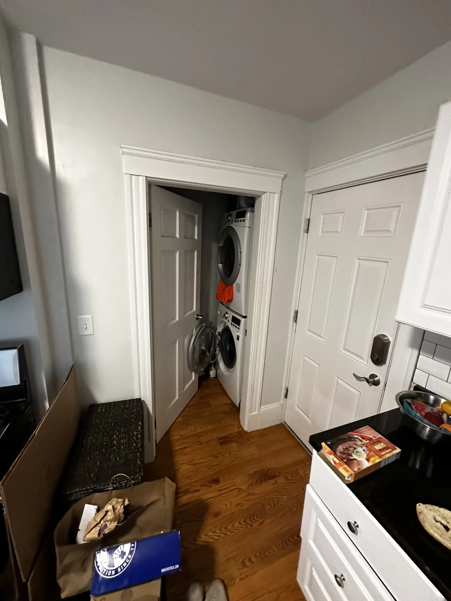 3 bed, 1 bath apartment for rent at 88 Hampshire St Unit 1, The Port — photo 9 of 31