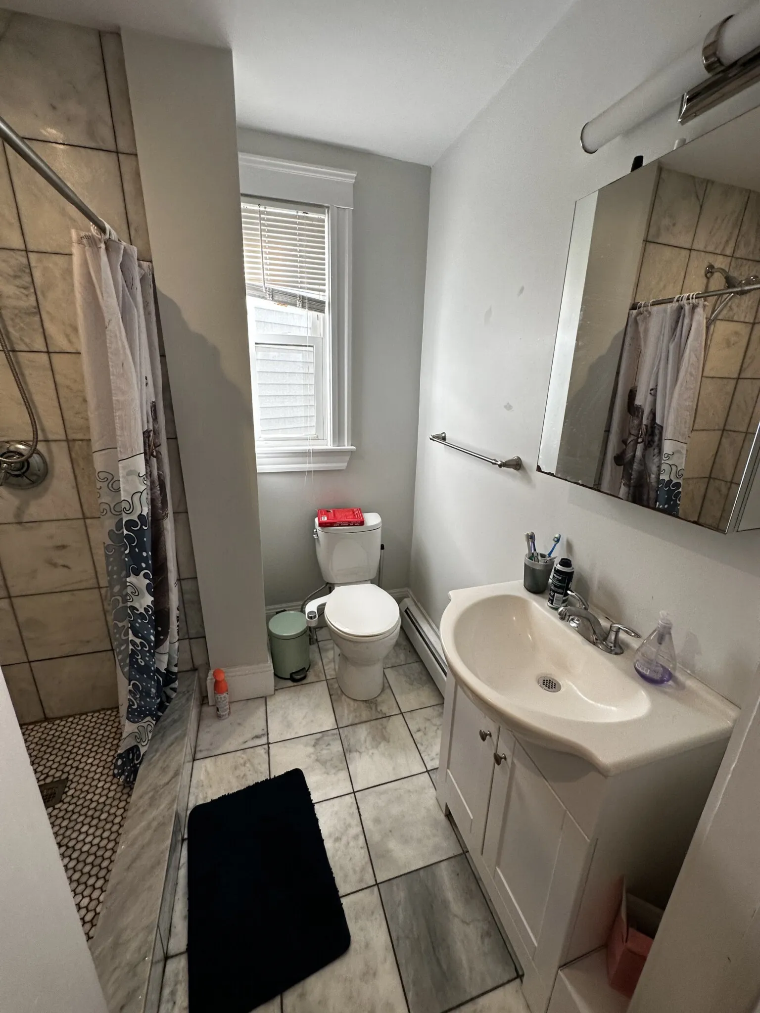 3 bed, 1 bath apartment for rent at 88 Hampshire St Unit 1, The Port — photo 11 of 31
