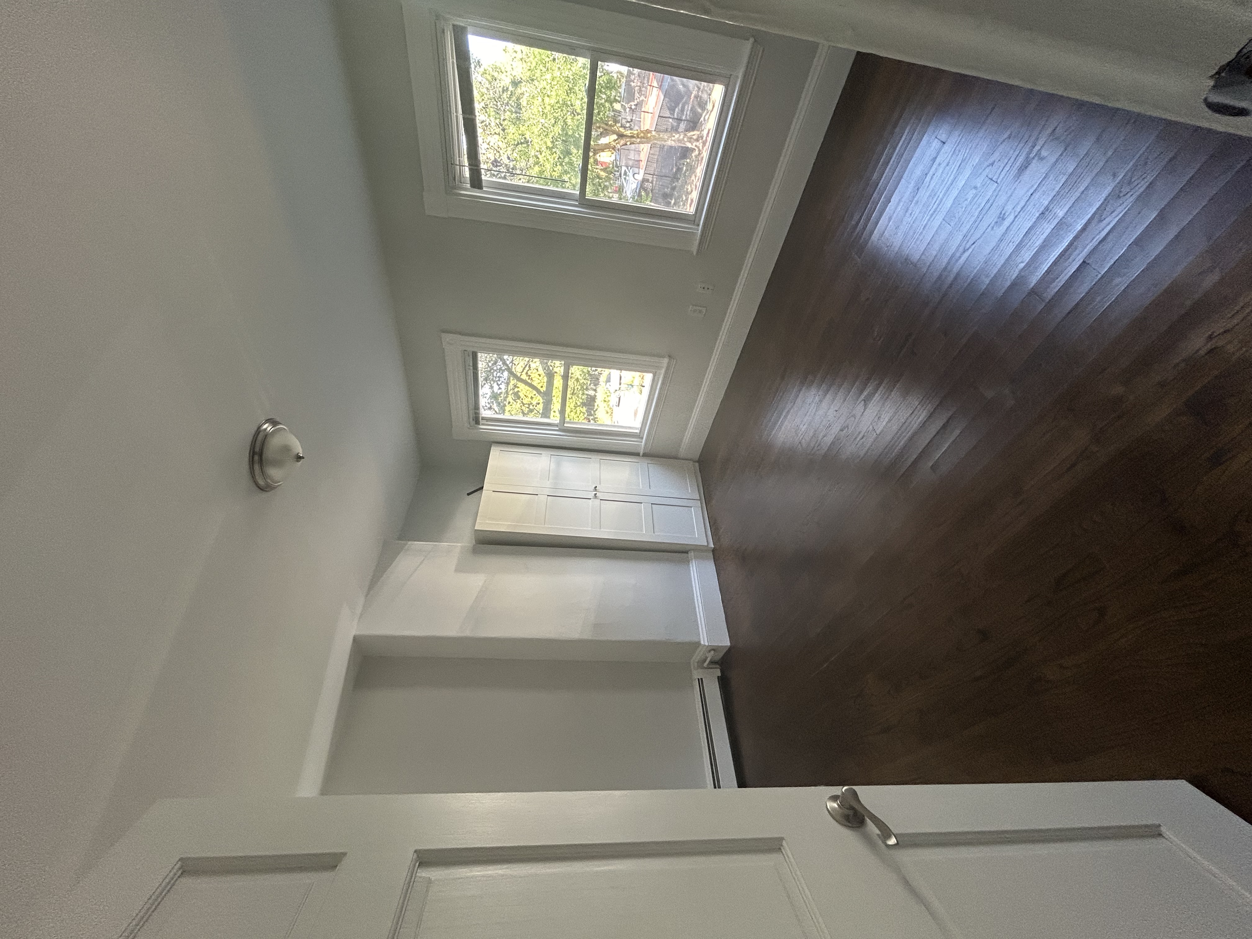 3 bed, 1 bath apartment for rent at 88 Hampshire St Unit 3, The Port — photo 10 of 14