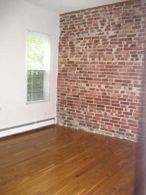 2 bed, 1 bath apartment for rent at 88 Hancock St Unit 2, Mid-Cambridge — photo 7 of 8