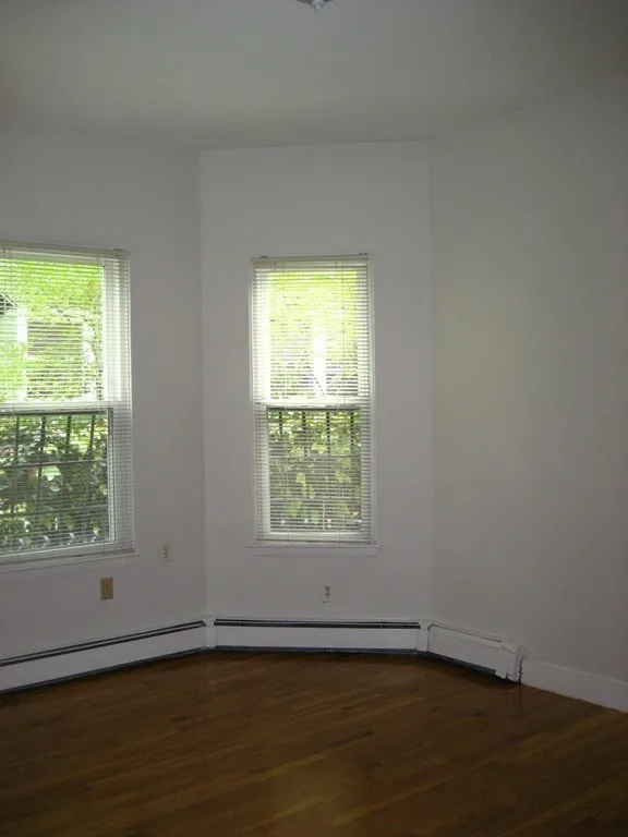 2 bed, 1 bath apartment for rent at 88 Hancock St Unit 2, Mid-Cambridge — photo 6 of 8