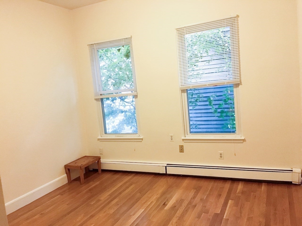 1 bed, 1 bath apartment for rent at 88 Hancock St Unit 8, Mid-Cambridge — photo 7 of 8