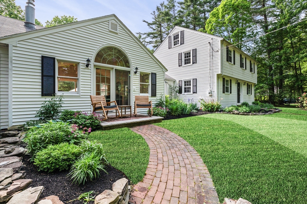 4 bed, 2 bath apartment for rent at 88 Haverhill Rd, Topsfield — photo 3 of 40