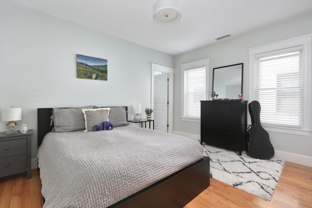 4 bed, 2 bath apartment for rent at 88 Josephine Ave Unit 2, Ball Square — photo 5 of 16