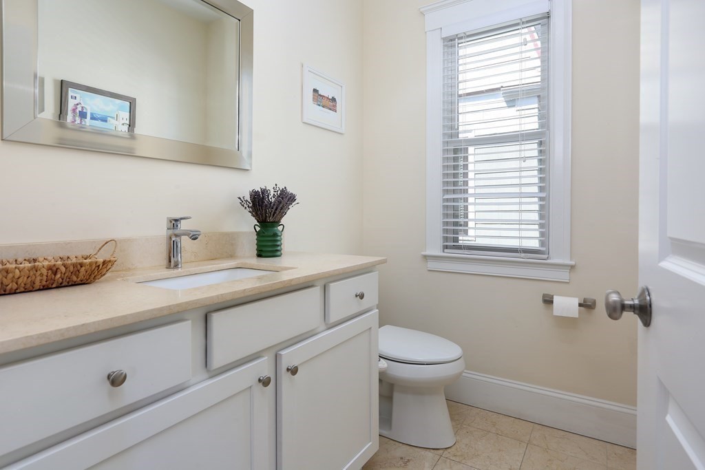 4 bed, 2 bath apartment for rent at 88 Josephine Ave Unit 2, Ball Square — photo 6 of 16