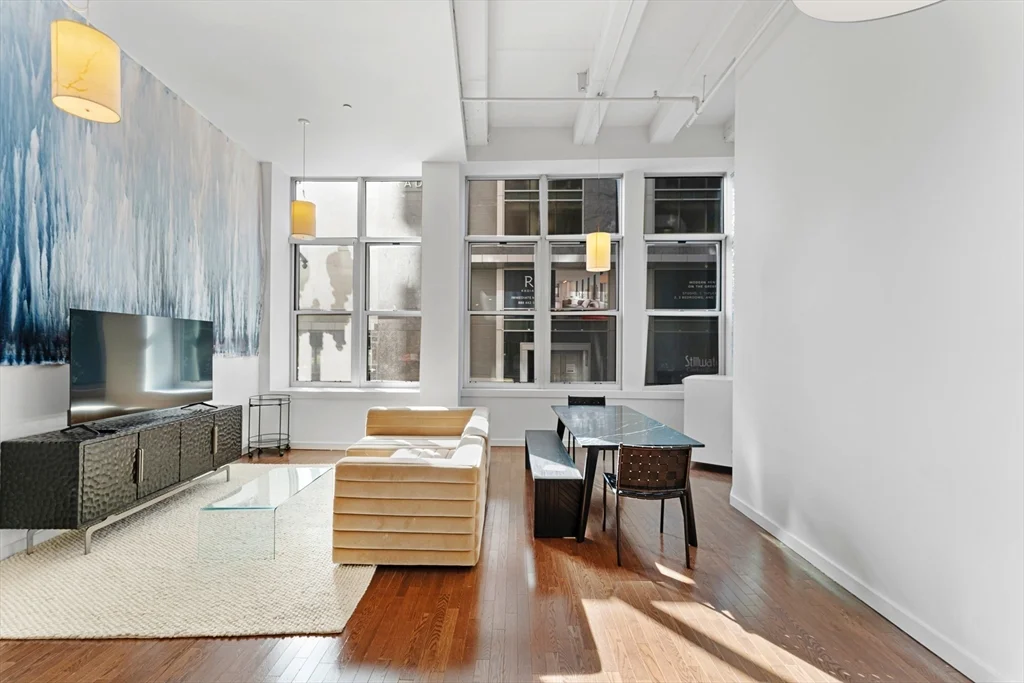 1 bed, 1 bath apartment for rent at 88 Kingston St Unit 1F, Midtown — photo 2 of 21