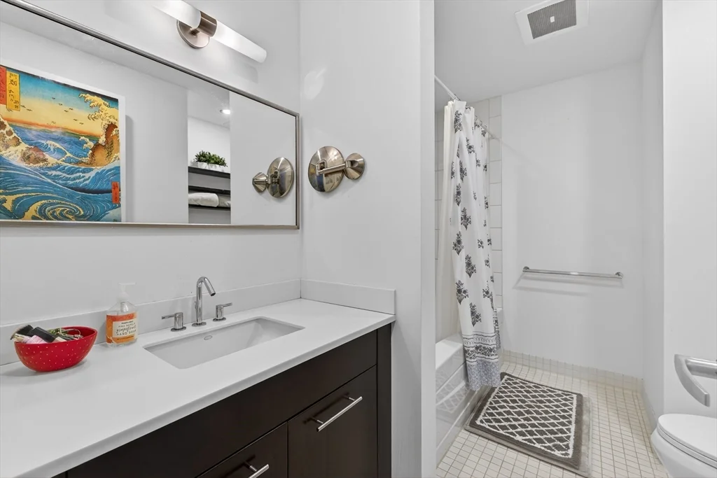 1 bed, 1 bath apartment for rent at 88 Kingston St Unit 6C, Midtown — photo 17 of 23