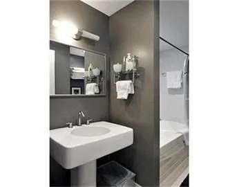1 bed, 1 bath apartment for rent at 88 Kingston Unit 4C, Midtown — photo 10 of 15